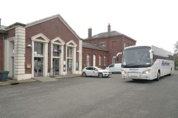 Serqueux  - CPM - SNCF - La Gare - 9852 - Autres & Non Classés