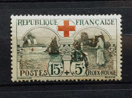 05 - 24 - France - 1916 Croix Rouge - Infirmière  N° 156 * - MH - Centrage Parfait - Unused Stamps