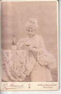 5 Photos  1900 Courtisane Faisant Sauter Le Bouchon De Champgne Et Le Buvant ( 15par10 ) - Ancianas (antes De 1900)