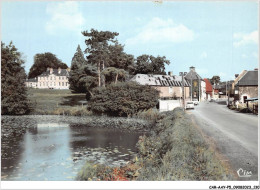 CAR-AAYP5-50-0366 - CARANTILLY - Le Bourg Et Le Chateau - Sonstige & Ohne Zuordnung