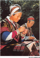 CAR-AAYP11-CHINE-0813 - TWO Girls Of The Mao Nationality - China