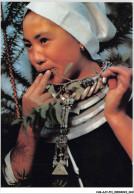 CAR-AAYP11-CHINE-0811 - A Girl Of The DONG Nationality That Living Human And Guizhou - Chine