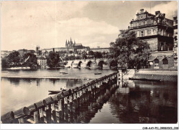 CAR-AAYP11-TCHEQUIE-0800 - PRAHA - Le Chateau De Prague Et Le Pont Charles - República Checa