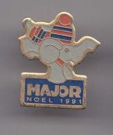 Pin's Major Noël 1991 Eléphant Réf 8074 - Dieren