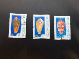 11-5-2024 (stamp)  3 Shell / Seashell - Coquillage - Solomon Island (3 Values) - Crostacei