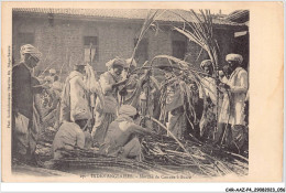 CAR-AAZP4-0278 - INDE - Indiens Anglaises - Marché De Cannes à Sucre  - Inde