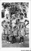 CAR-AAZP1-0065 - CAMEROUN - Les Trois Grçces  - Cameroun