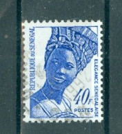 REPUBLIQUE DU SENEGAL - N°374 Oblitéré - Série Courante. Elégance Sénégalaise. - Sénégal (1960-...)