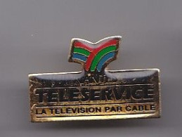 Pin's Nantes Téléservice La Télévision Par Cable Réf 2060 - Steden