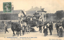 CPA  88 REMIREMONT CALVACADE DU 16 MAI 1909 CHAR DES FINANCES RUE JULES FERRY  Belle Animation - Remiremont