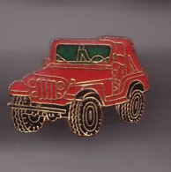 Pin's Jeep 4X4 De Couleur Rouge Réf 1370 - Other & Unclassified