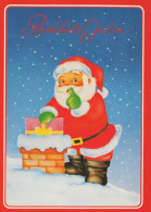 PÈRE NOËL NOËL Fêtes Voeux Vintage Carte Postale CPSM #PAJ721.FR - Santa Claus