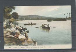 MÉTIERS - LAVANDIÈRES  - VICHY  VUE VERS LA MONTAGNE DU PUY DE DÔME - Autres & Non Classés