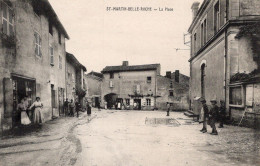 SAINT-MARTIN-BELLE-ROCHE La Place. Édit. Charvet, Davayé - Autres & Non Classés