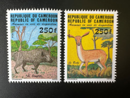 Cameroun Cameroon Kamerun 2014 Paire Mi. 1048 - 1049 C Animaux Disparition Faune Fauna Sanglier Biche Boar Reh Doe - Cameroun (1960-...)