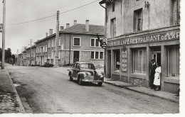 57 - Moyenvic  Rue De Nancy ** CPSM Animée **  Café De La Poste + Peugeot 203 - Sonstige & Ohne Zuordnung