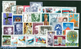 Austria 1975 Yearset 1975, Complete, 32v, Mint NH, Various - Yearsets (by Country) - Unused Stamps