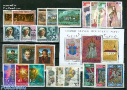 Liechtenstein 1985 Yearset 1985, Complete, 24v + 1s/s, Mint NH, Various - Yearsets (by Country) - Neufs