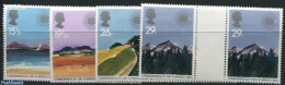 Great Britain 1983 Commonwealth Day 4v, Gutter Pairs, Mint NH, Art - Modern Art (1850-present) - Paintings - Unused Stamps