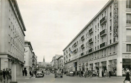 29* BREST   La Rue De Siam  (CPSM 9x14cm)    RL23,0334 - Brest