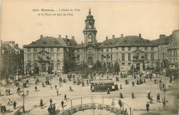 35* RENNES Hotel De Ville Et Place  Jour De Fete   RL23,1191 - Rennes