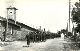 38* CHAMBARAN   Camp -  Arrivee Au Camp  (CPSM 9x14cm)  RL23,1743 - Kazerne