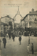 71* CLUNY Fetes Millenaire 1910 -  Rue Porte De Macon   RL35.1052 - Cluny