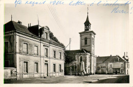 72* PONTVALLAIN  La Mairie  Monument Aux Morts  Eglise(CPSM 9x14cm)         RL35.1307 - Pontvallain