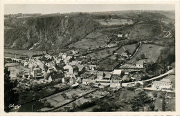 72* ST LONARD DES VOIS  Le Bourg (CPSM 9x14cm)        RL35.1219 - Saint Leonard Des Bois