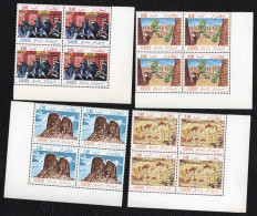 Bloc De 4 : N° 794/797 Neufs**MNH ) : Année 1983 - Tassili - Patrimoine Mondial :série Complète  (1g3d) - Algerije (1962-...)