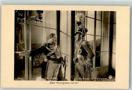 39613108 - 131/3 Willy Fritsch Und Otto Wallburg Im Film Der Kongress Tanzt - Andere & Zonder Classificatie