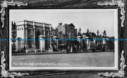 R086909 Marble Arch From Hyde Park. London. Davidson Bros - Other & Unclassified