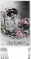 CPA FANTAISIES. Bonne  Année, Jolie Femme En Robe Mousseline, Roses, Carte Glacé...CO 545 - Nouvel An