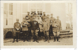 35 - St AUBIN DU CORMIER-T.Belle Carte Photo Animée De Militaires Du 136è - Personaggi