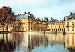 77-FONTAINEBLEAU-N°3833-A/0383 - Fontainebleau