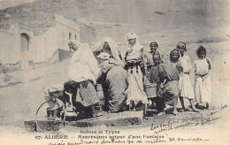 Algérie - Mauresques Autour D'une Fontaine - Ed. N. Boumendil (Taourit) 97 - Femmes