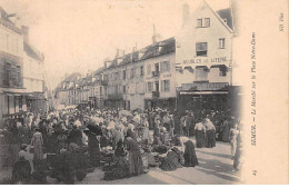 SEMUR - Le Marché Sur La Place Notre Dame - Très Bon état - Semur