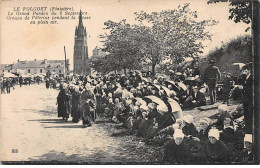 LE FOLGOET - Le Grand Pardon Du 8 Septembe - Groupe De Pélerins Pendant La Messe En Plein Air - Très Bon état - Le Folgoët