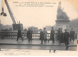PARIS - La Grande Crue De La Seine 1910 - Au Pont Des Saints Pères - Très Bon état - De Overstroming Van 1910