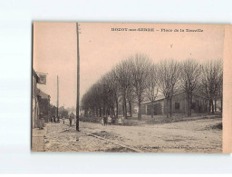 ROZOY SUR SERRE : Place De La Neuville - Très Bon état - Autres & Non Classés