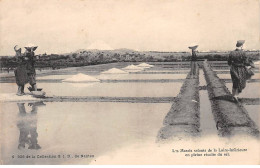 Les Marais Salants De La Loire Inférieure En Pleine Récolte Du Sel - Très Bon état - Other & Unclassified