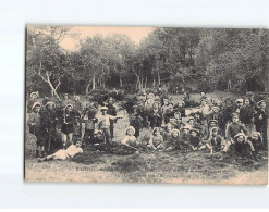 L'ESTIBO : Colonie De Vacances Des Petits Parisiens à Mur-de-Barrez, Cueillette De Buis à Mayrinhac - Très Bon état - Otros & Sin Clasificación