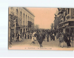 DEAUVILLE : Rue Gontaut Biron, à Midi - Très Bon état - Deauville