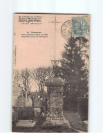 VERNEIL : Croix Gothique érigée En 1529 - état - Verneuil-sur-Avre
