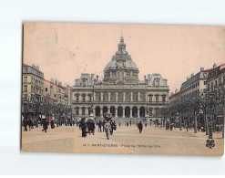 SAINT ETIENNE : Place De L'Hôtel De Ville - état - Saint Etienne