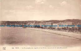 R089119 Nice. La Promenade Des Anglais Et Les Hotels Vue Prise De La Jetee Prome - Monde