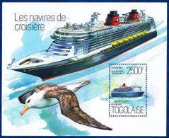 Togo,2013-  Les Navires De Croisière, 2500F- Block NewNH - Schiffe