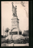 CPA Auinoye, Le Monument Pour La Patrie  - Andere & Zonder Classificatie