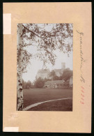 Fotografie Brück & Sohn Meissen, Ansicht Gnandstein Bei Kohren, Gutshof Mit Blick Zum Schloss Gnandstein  - Orte