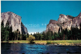 72930707 Yosemite_National_Park Gates Of The Valley  - Autres & Non Classés